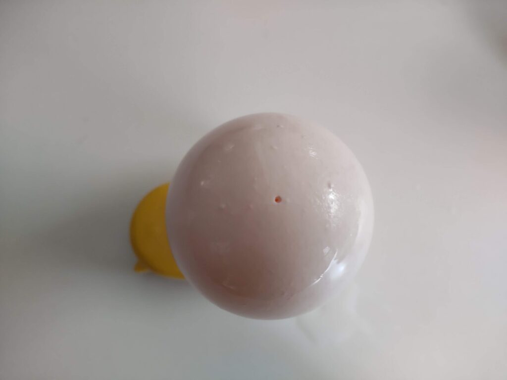 たまご　穴あけ器